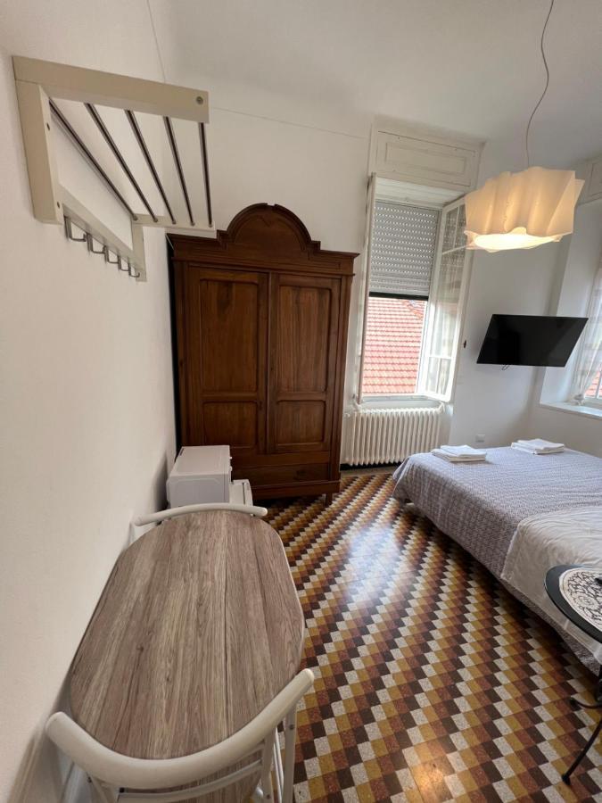 Casa Del Poeta Apartment Riva Ligure Luaran gambar